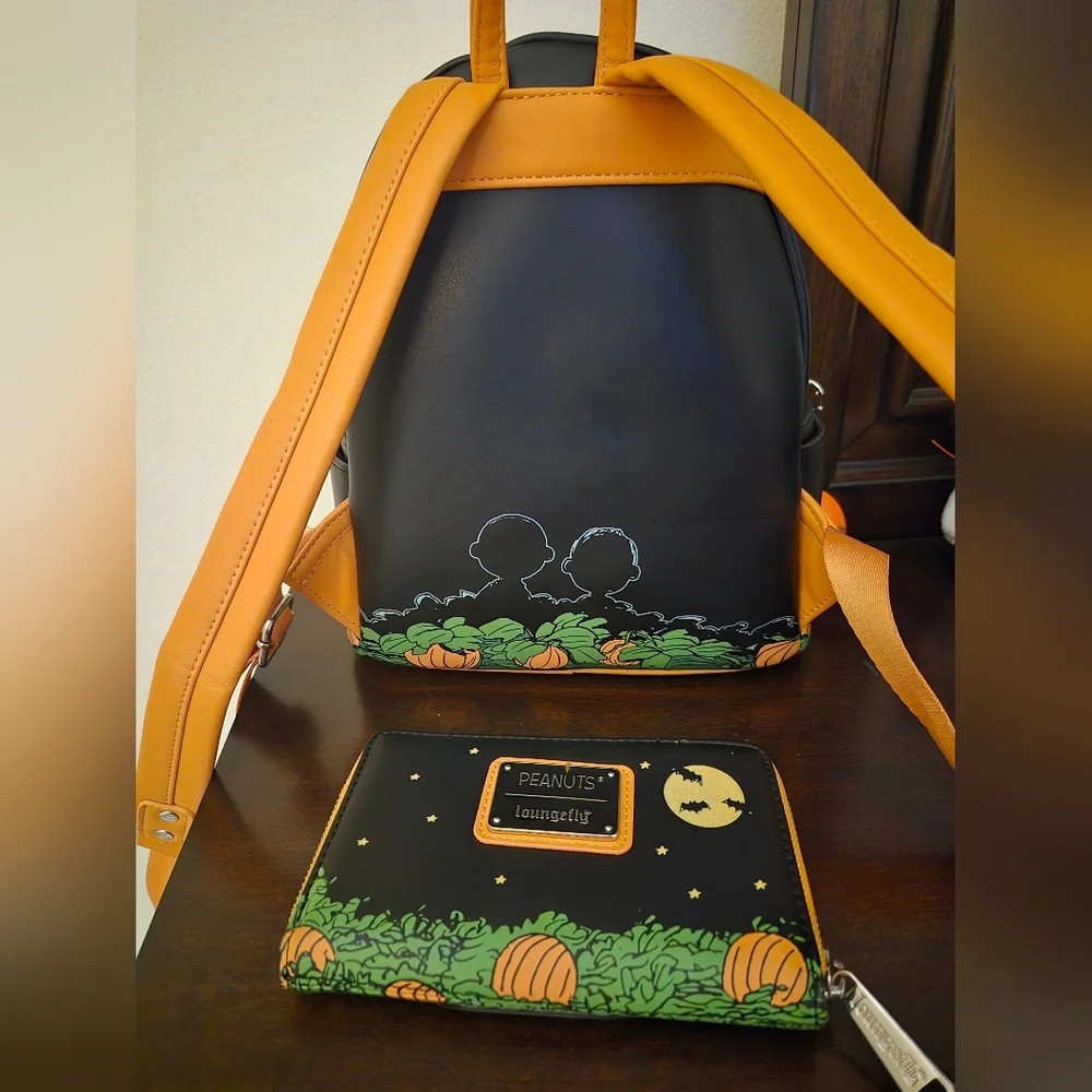Loungefly Peanuts Snoopy Halloween Backpack and Wallet Set Plus Keychain - Picture 2 of 7